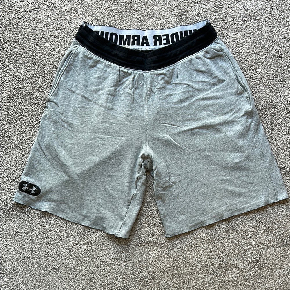 Under Armour Athletic Shorts Gray Black Performance